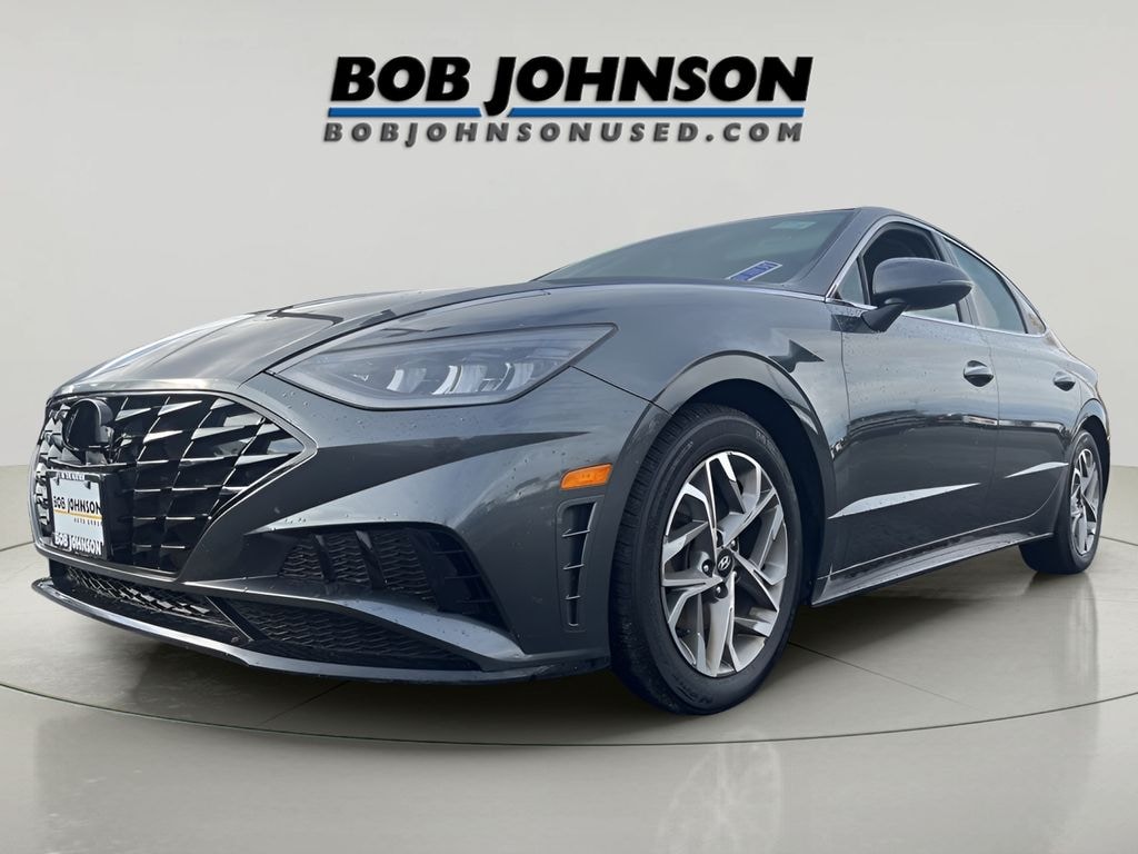 Used 2022 Hyundai Sonata SEL Sedan