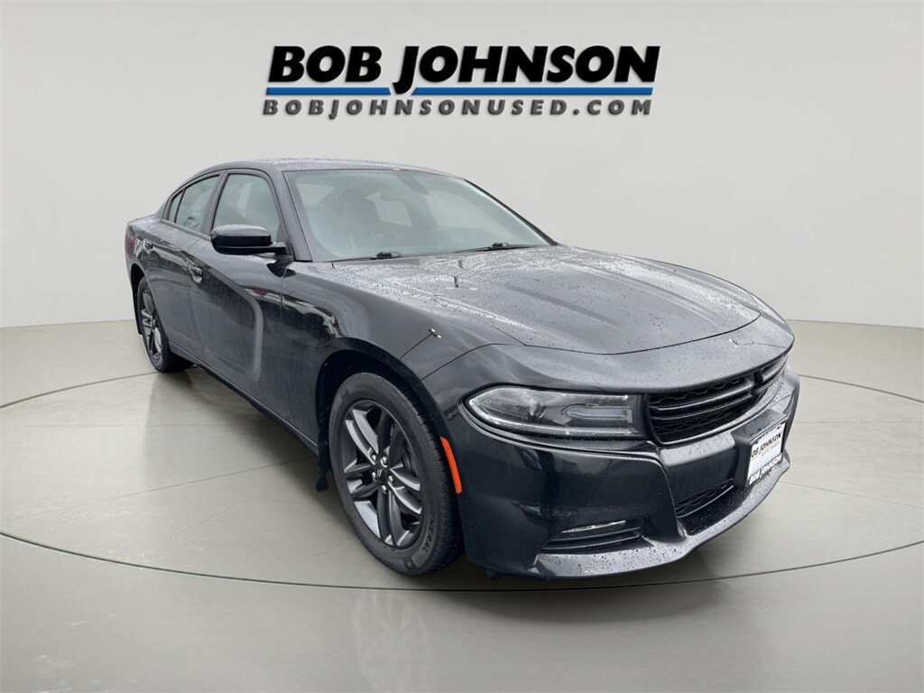 Used 2019 Dodge Charger SXT Sedan