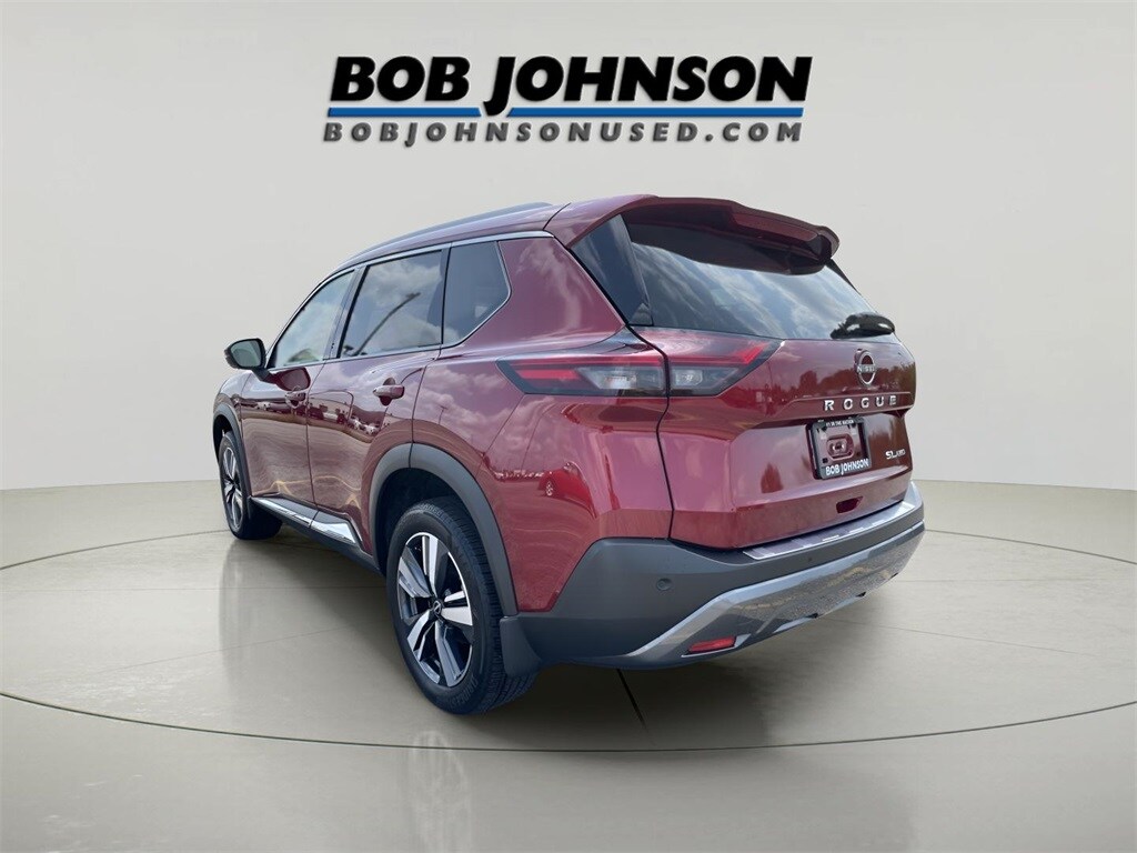 2023 Nissan Rogue SL AWD photo 3