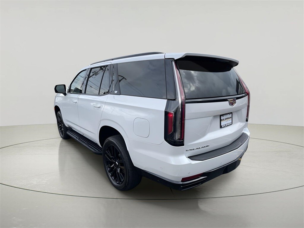 2023 Cadillac Escalade Sport photo 3