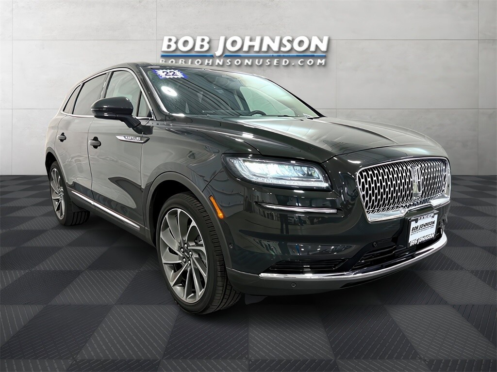 Used 2022 Lincoln Nautilus Reserve with VIN 2LMPJ8KP0NBL12197 for sale in Rochester, NY