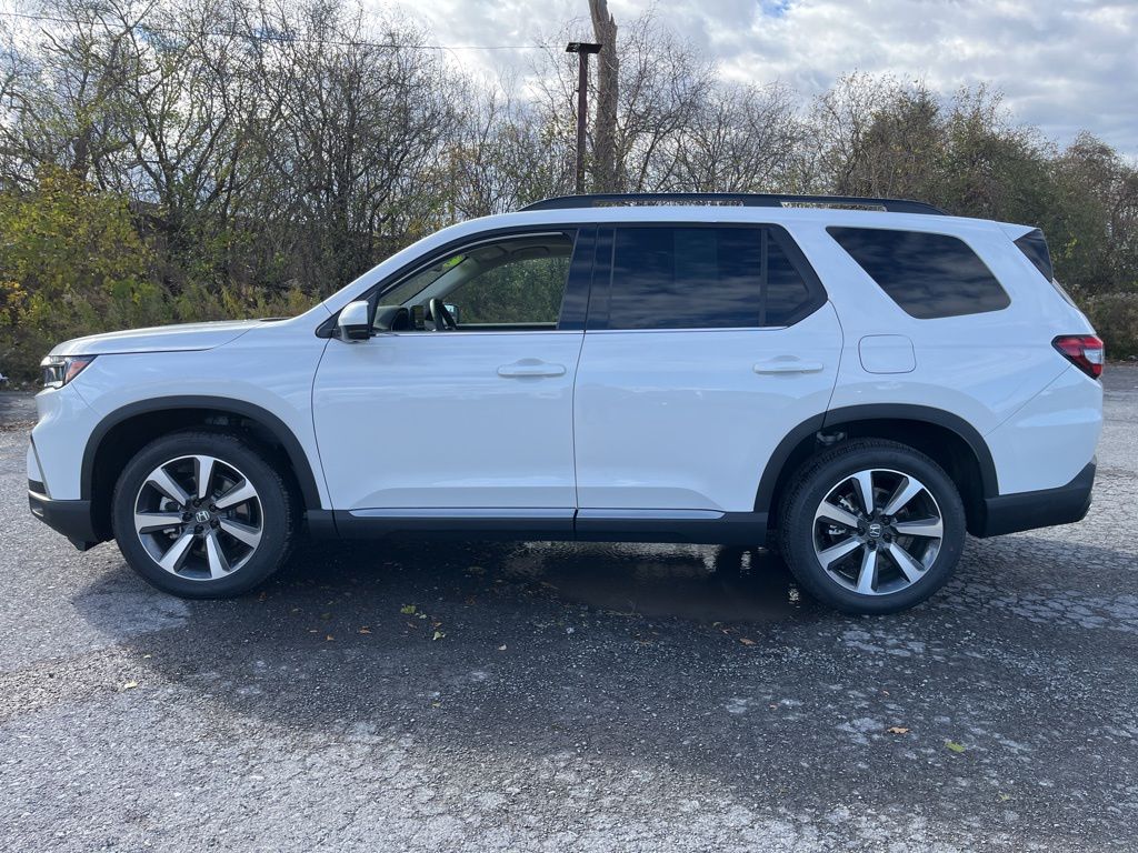 2025 Honda Pilot Elite photo 4