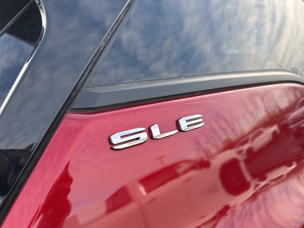 Used 2022 GMC Terrain SLE SUV