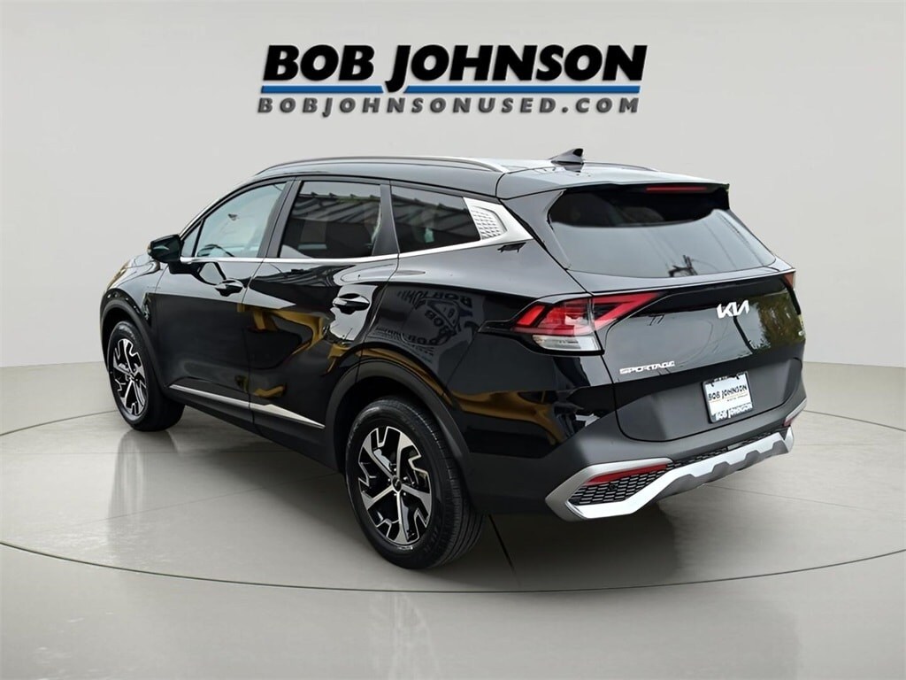 Used 2023 Kia Sportage EX SUV