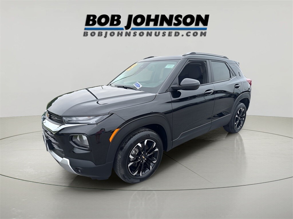 2023 Chevrolet Trailblazer LT photo 3