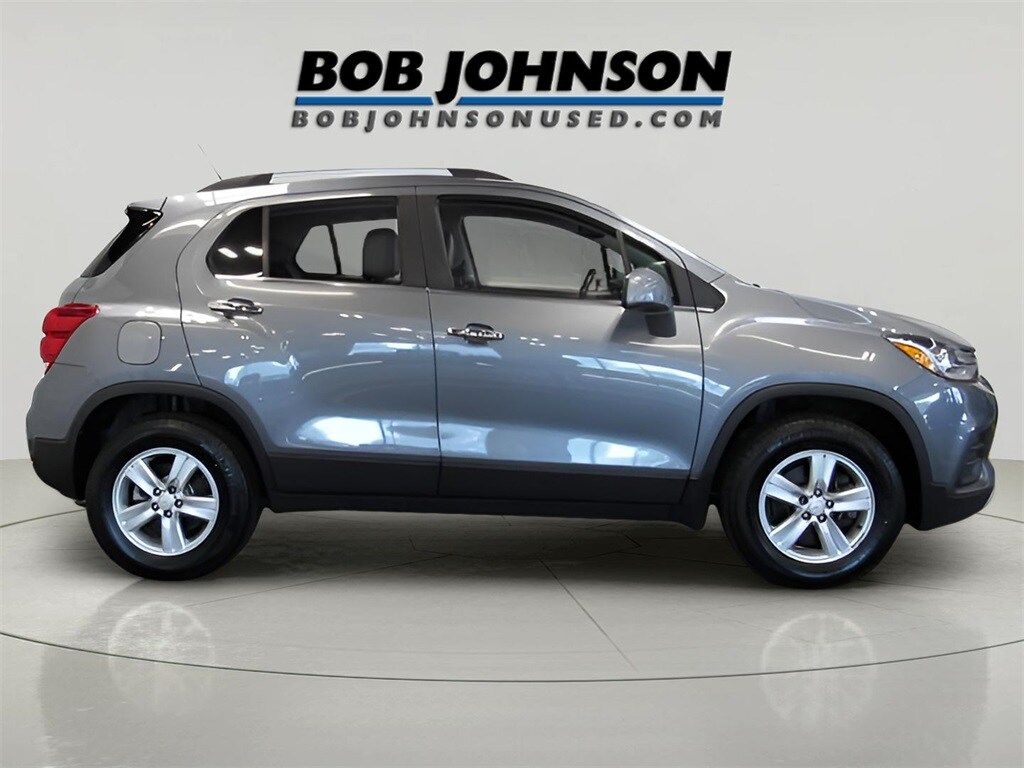 2019 Chevrolet Trax LT photo 3