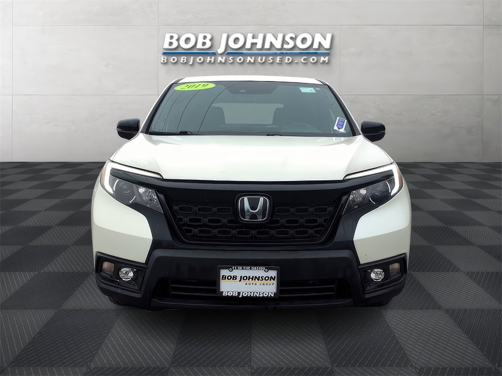 Used 2019 Honda Passport EX-L with VIN 5FNYF8H53KB018108 for sale in Rochester, NY