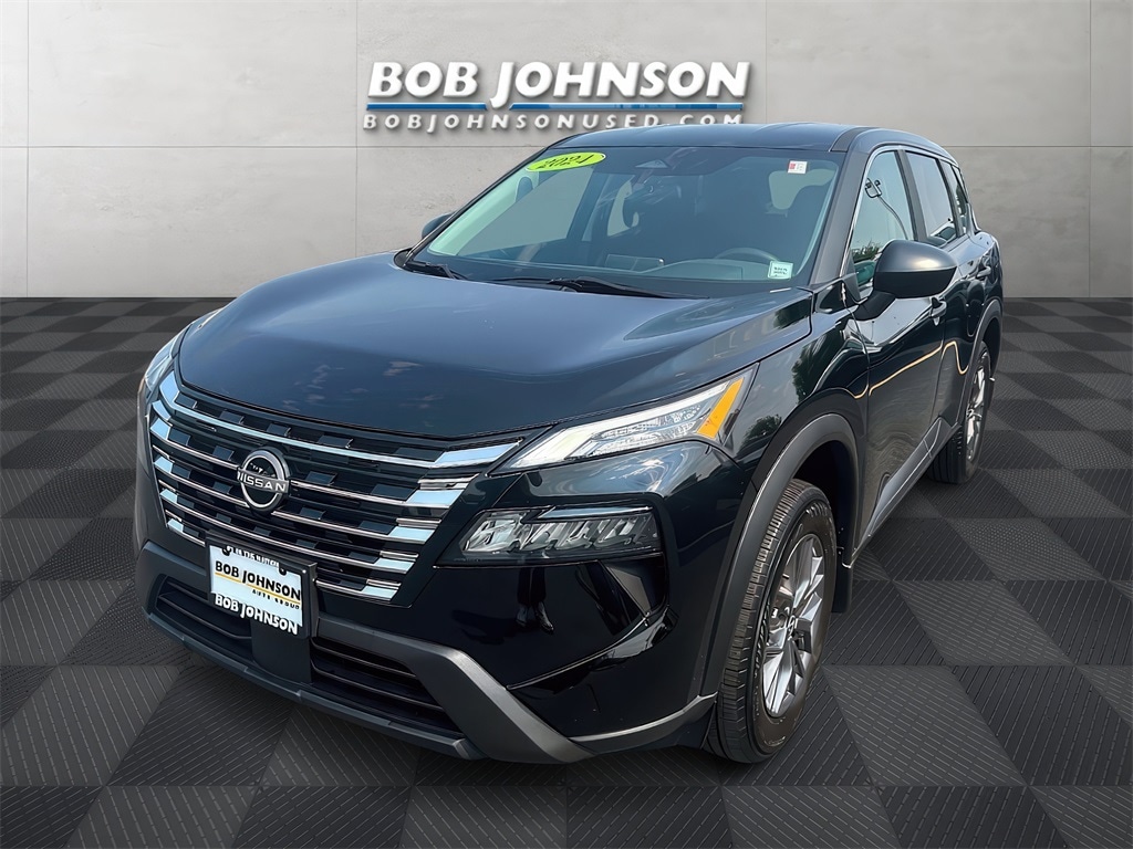 Used 2024 Nissan Rogue S with VIN 5N1BT3ABXRC744780 for sale in Rochester, NY