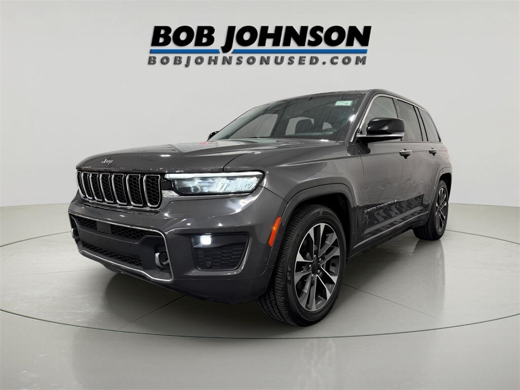 2022 Jeep Grand Cherokee Overland photo 4