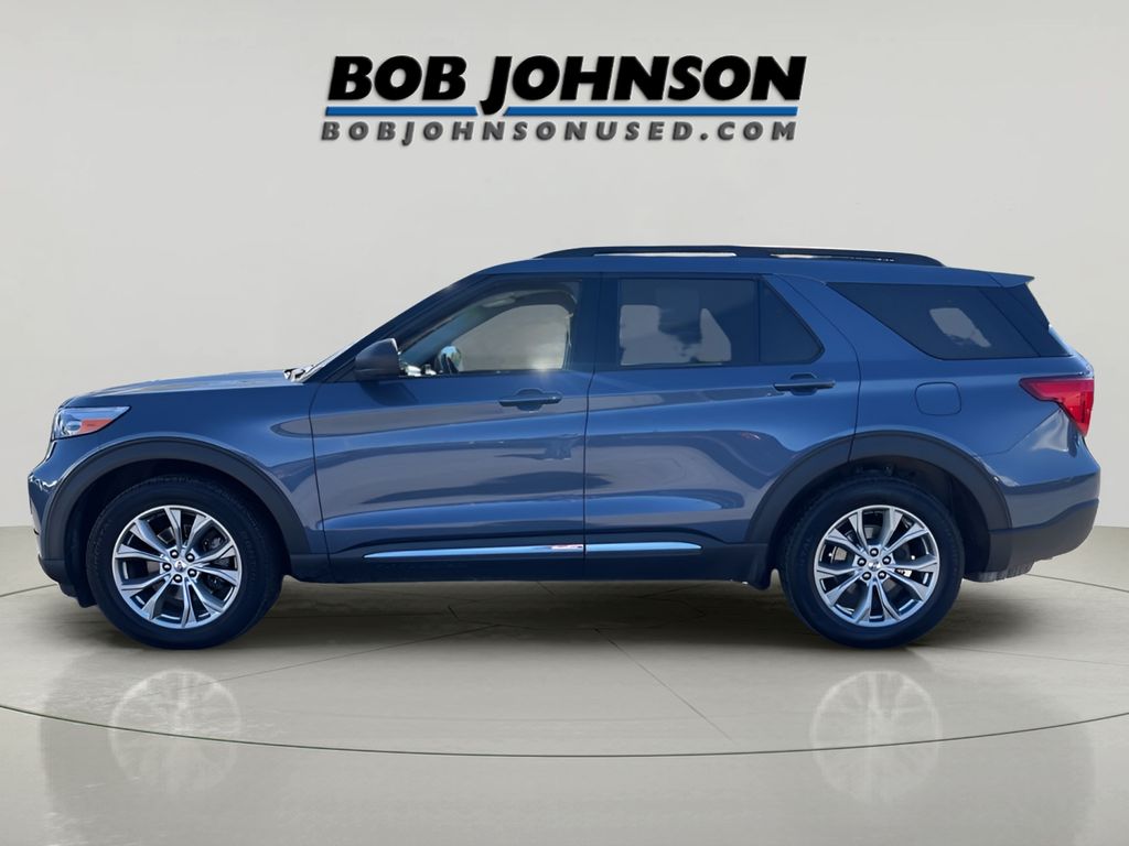 2021 Ford Explorer XLT photo 4