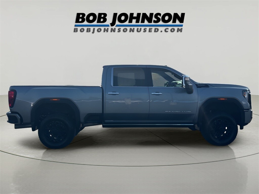 2025 Gmc Sierra 3500 HD Denali Ultimate photo 2