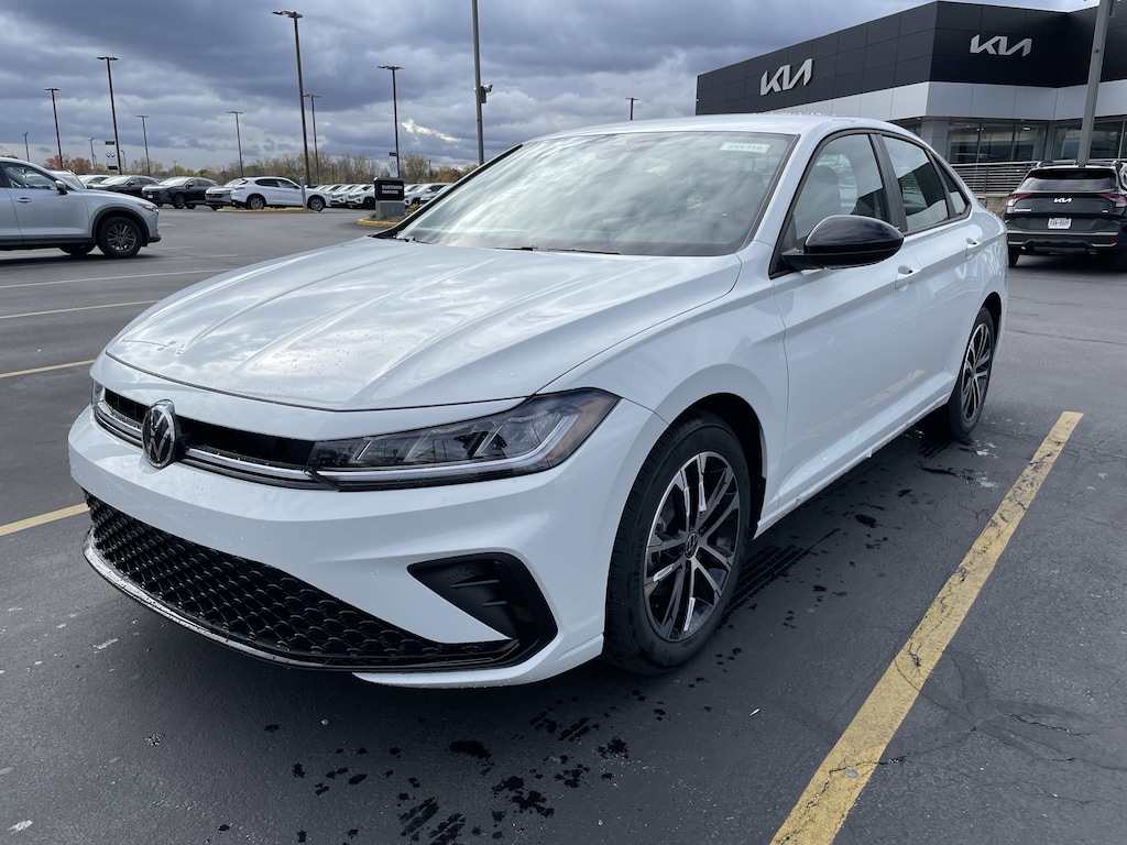 New 2025 Volkswagen Jetta Sport Sport Auto