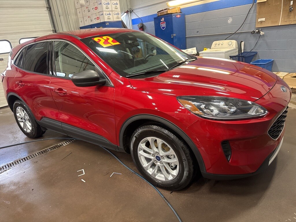 Used 2022 Ford Escape SE SUV