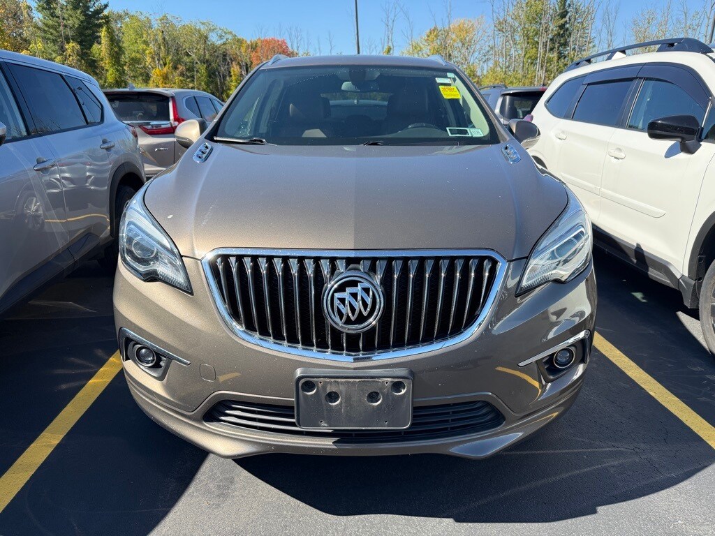 2017 Buick Envision Essence photo 2