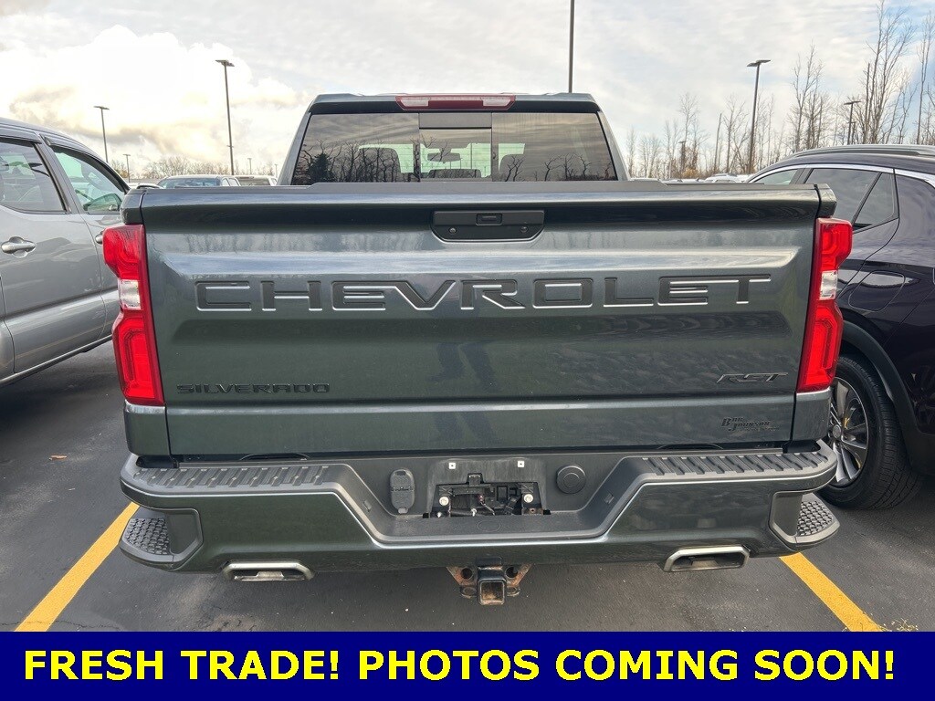 2021 Chevrolet Silverado 1500 RST photo 3