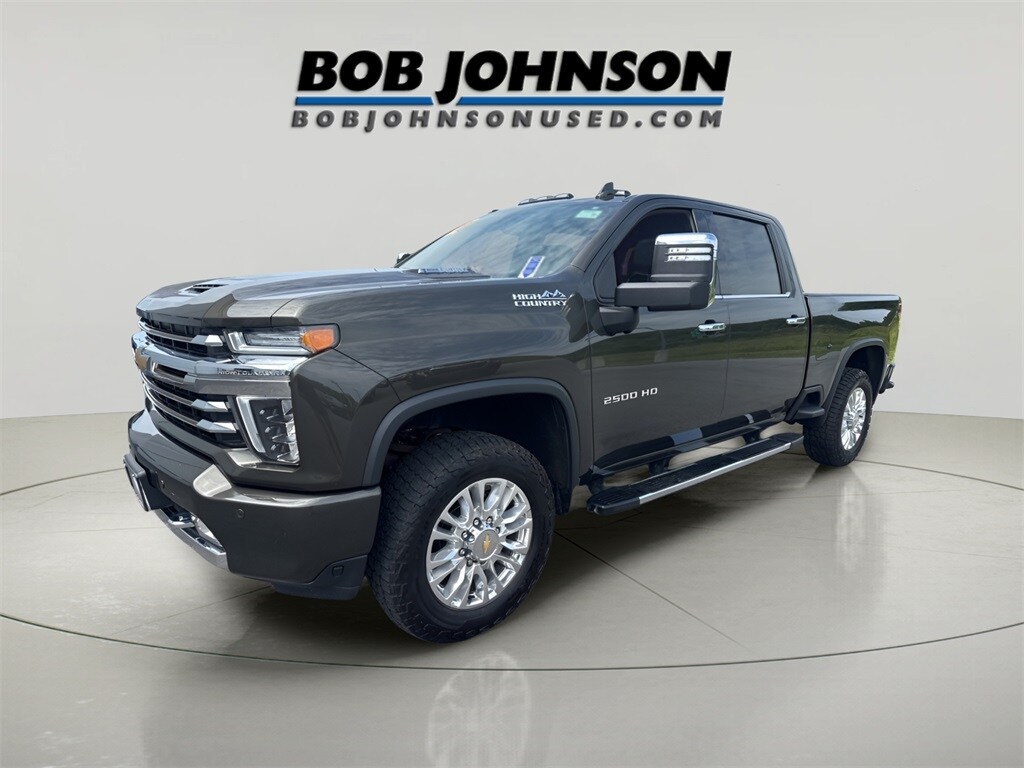 2022 Chevrolet Silverado 2500HD High Country photo 3