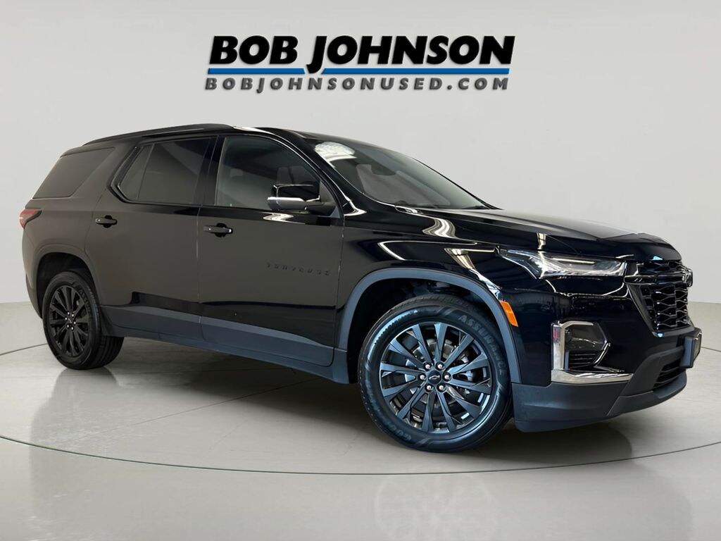 Used 2023 Chevrolet Traverse RS SUV