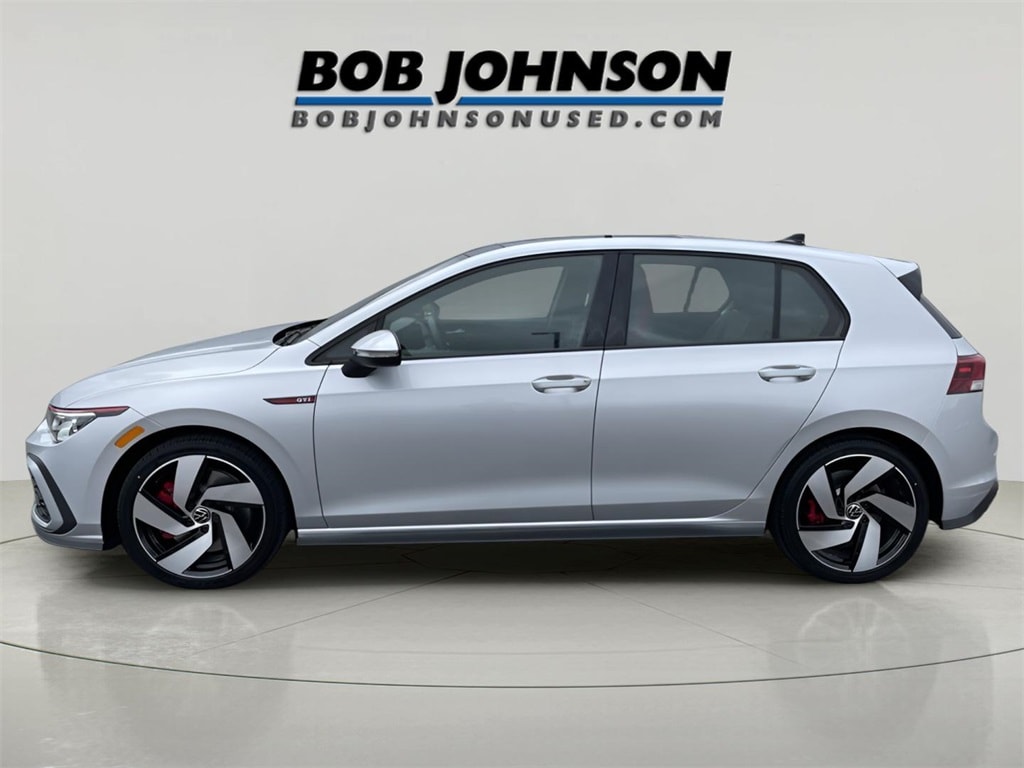 Used 2022 Volkswagen Golf GTI 2.0T SE Hatchback