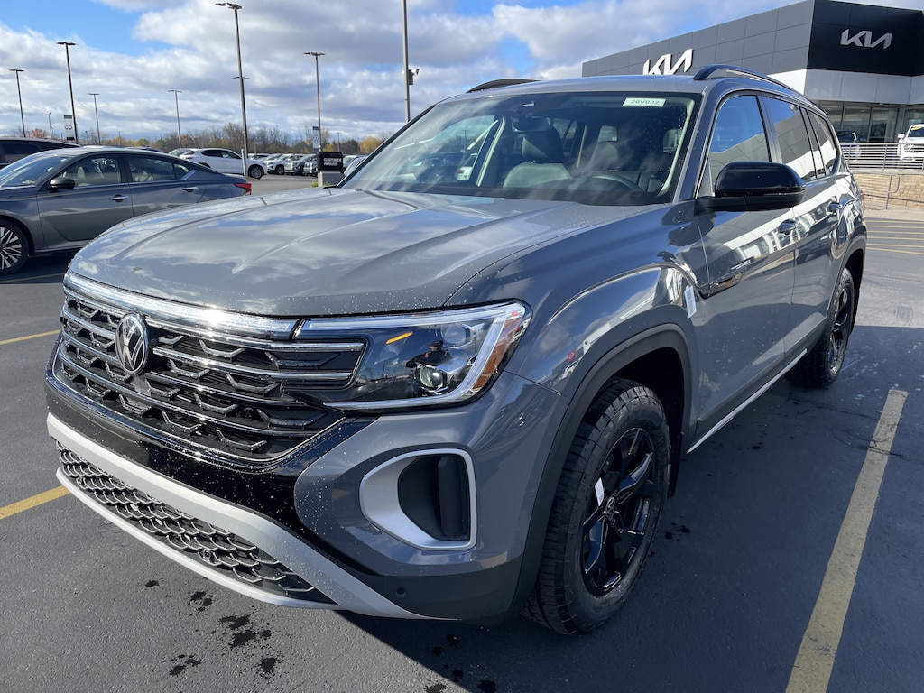 New 2026 Volkswagen Atlas 2.0T Peak Edition 2.0T Peak Edition 4MOTION