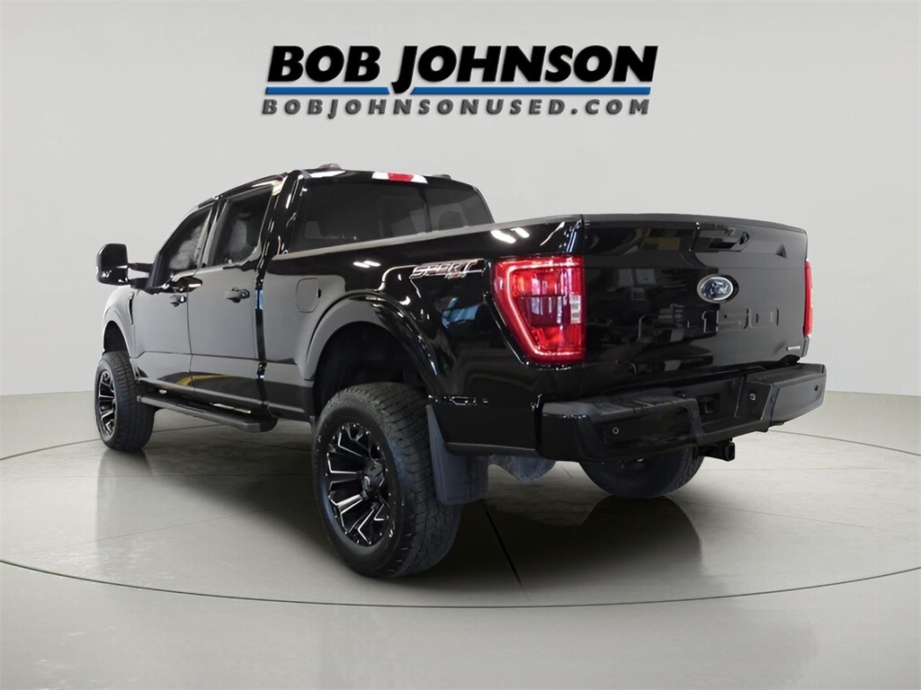 2022 Ford F-150 XLT photo 3