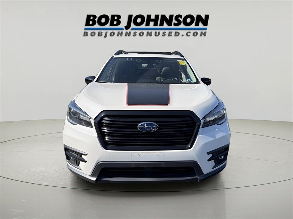 2022 Subaru Ascent Onyx Edition photo 2