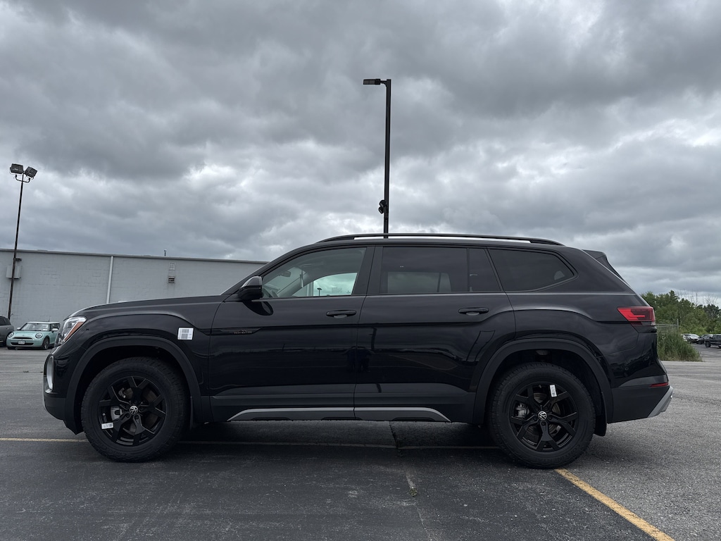 New 2025 Volkswagen Atlas 2.0T Peak Edition 2.0T Peak Edition 4MOTION