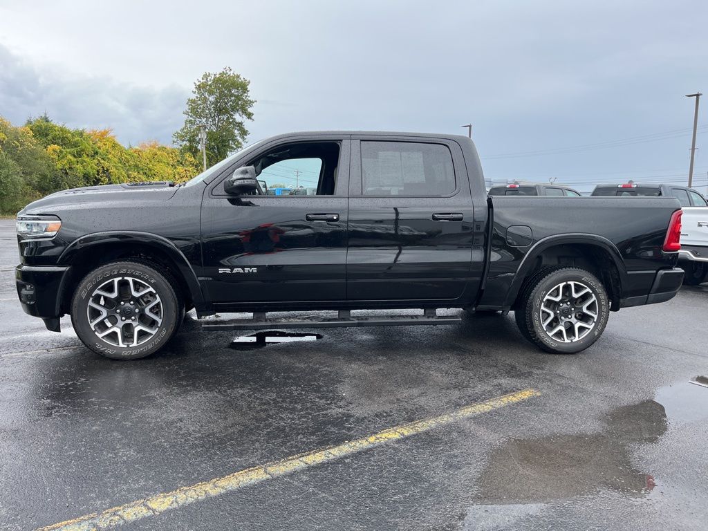 2025 Ram 1500 Laramie photo 4