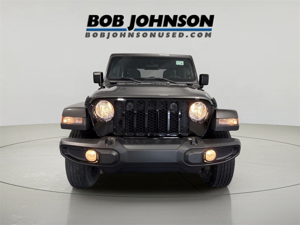 2022 Jeep Gladiator Altitude photo 3