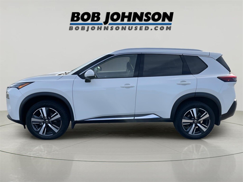 2021 Nissan Rogue SL photo 3