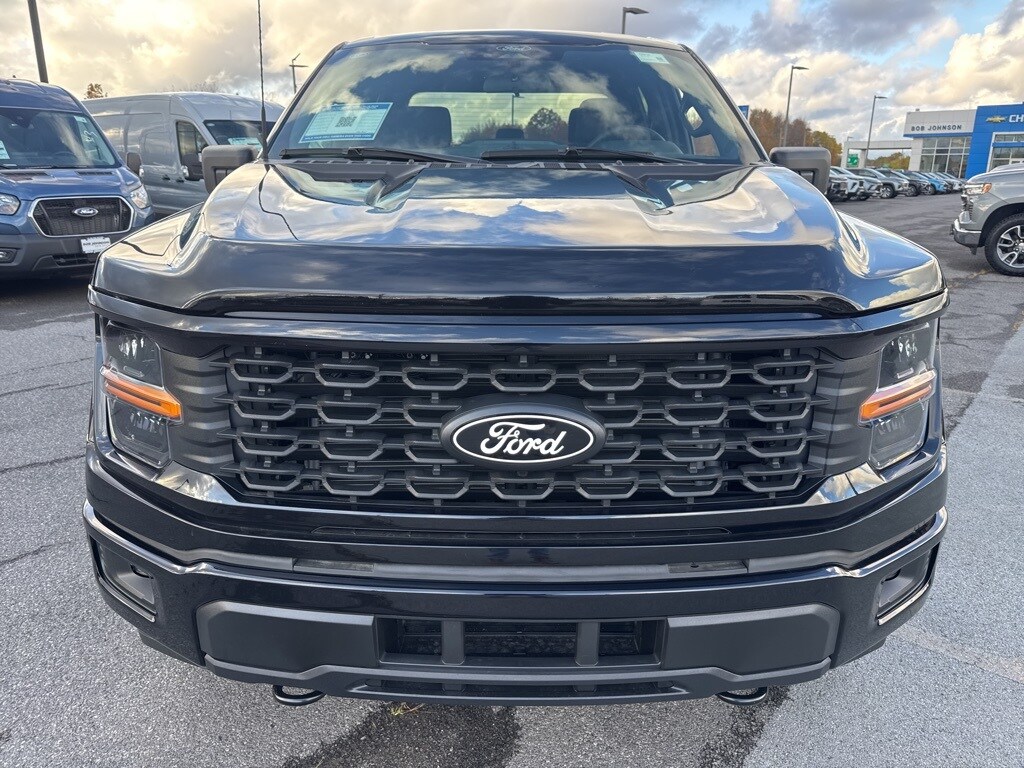 2025 Ford F-150 STX photo 2
