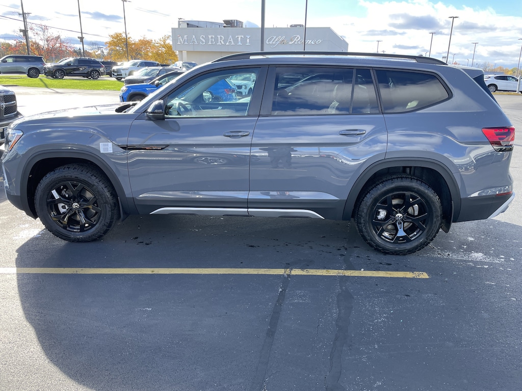 New 2026 Volkswagen Atlas 2.0T Peak Edition 2.0T Peak Edition 4MOTION