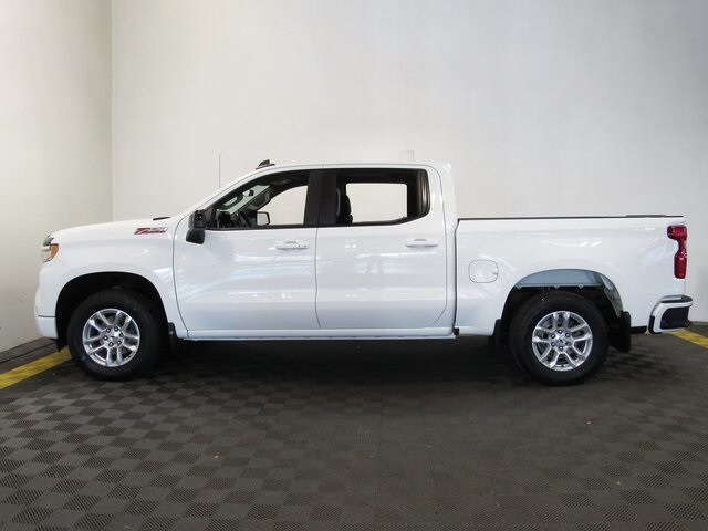 2022 Chevrolet Silverado 1500 RST photo 4