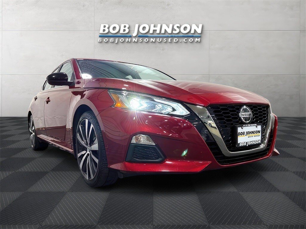 Used 2021 Nissan Altima SR with VIN 1N4BL4CV3MN332804 for sale in Rochester, NY