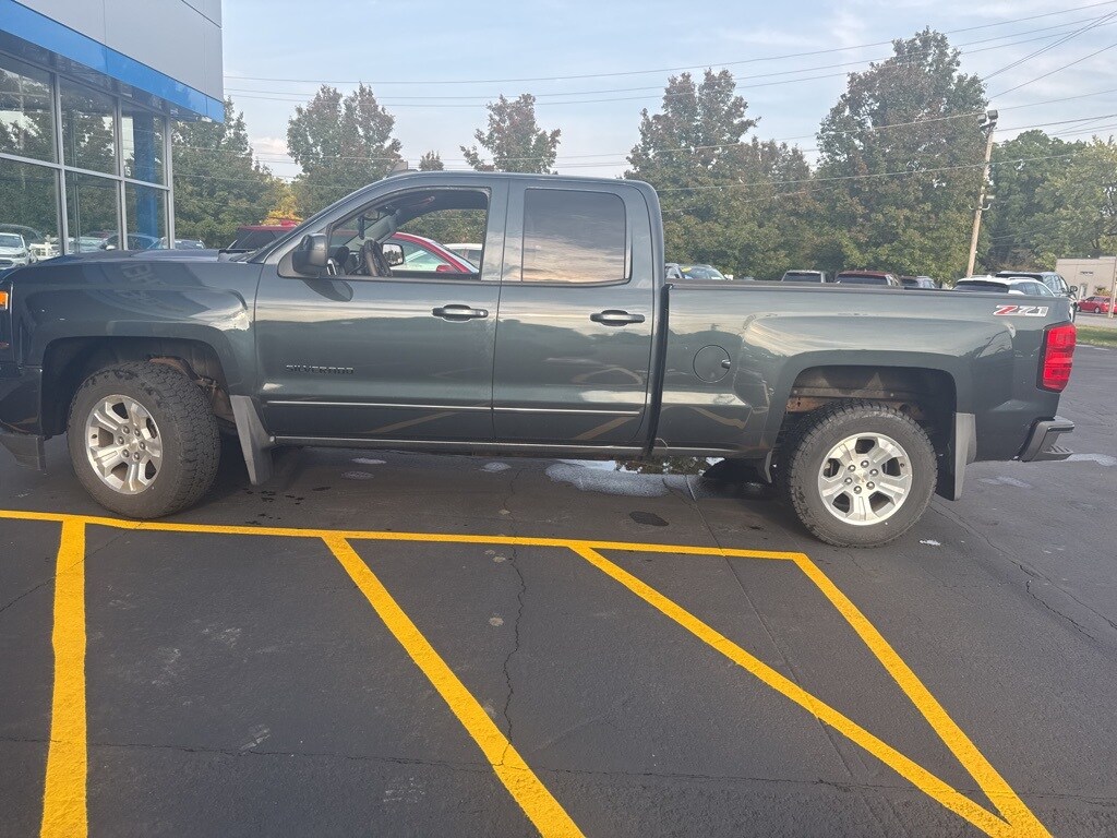 Used 2017 Chevrolet Silverado 1500 LT Truck