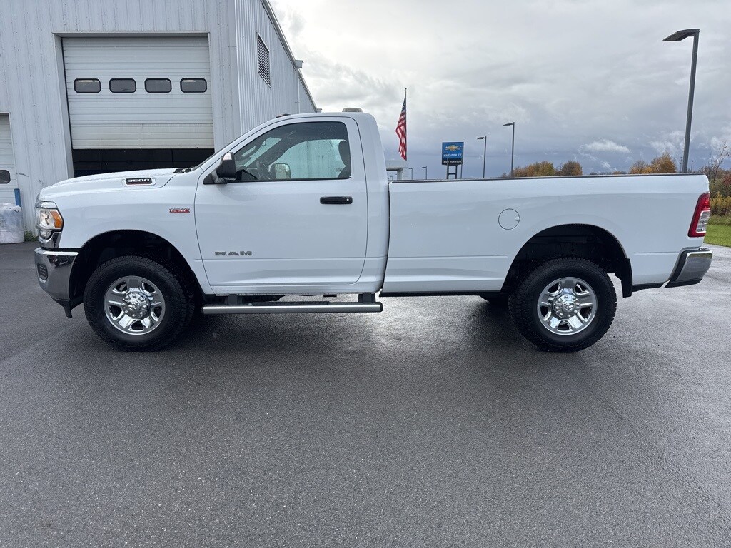2022 Ram 3500 Tradesman photo 4