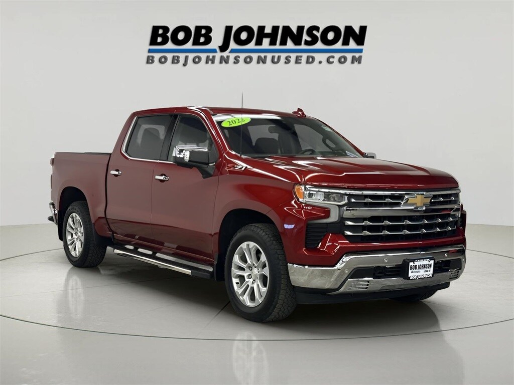 2022 Chevrolet Silverado 1500 LTZ photo 2