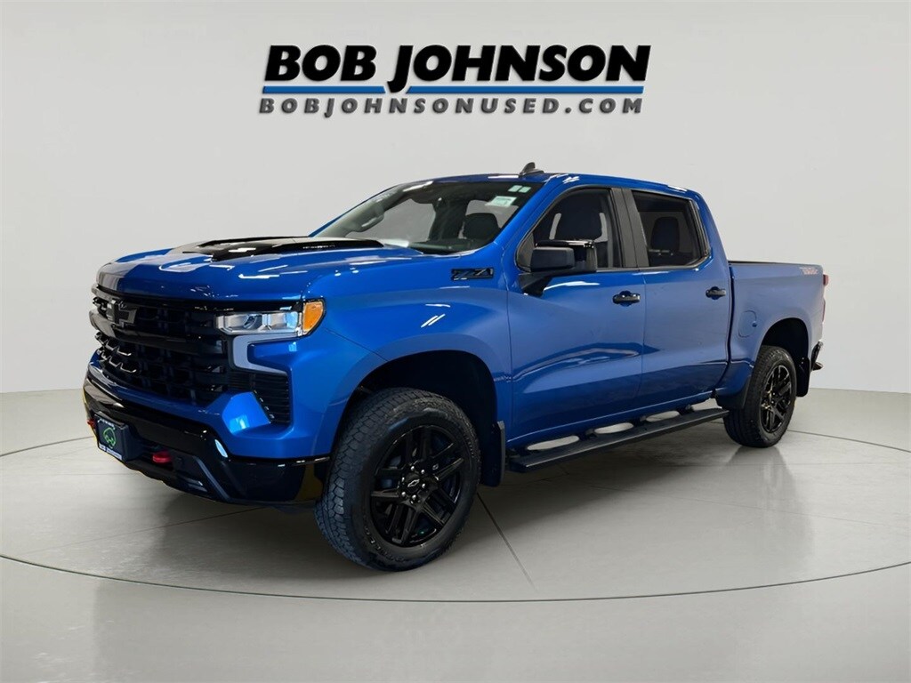2023 Chevrolet Silverado 1500 LT Trail Boss photo 3