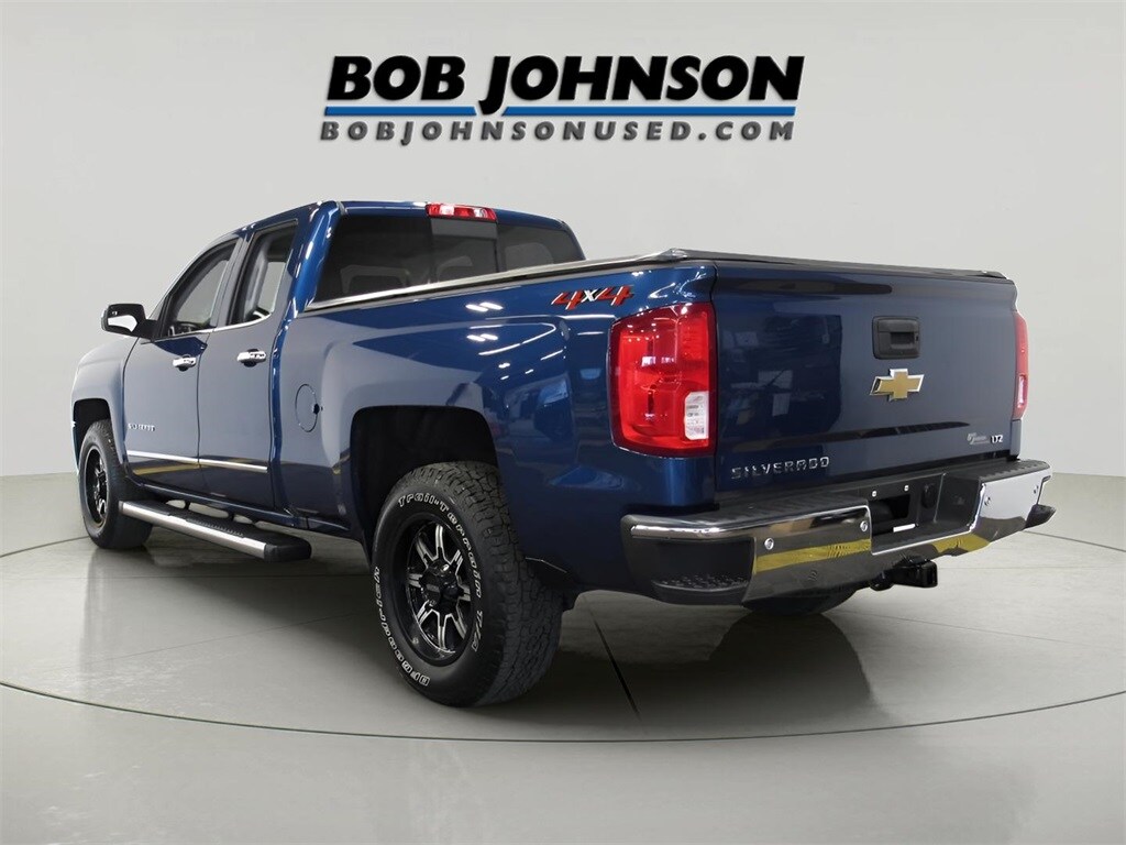 2018 Chevrolet Silverado 1500 LTZ photo 2