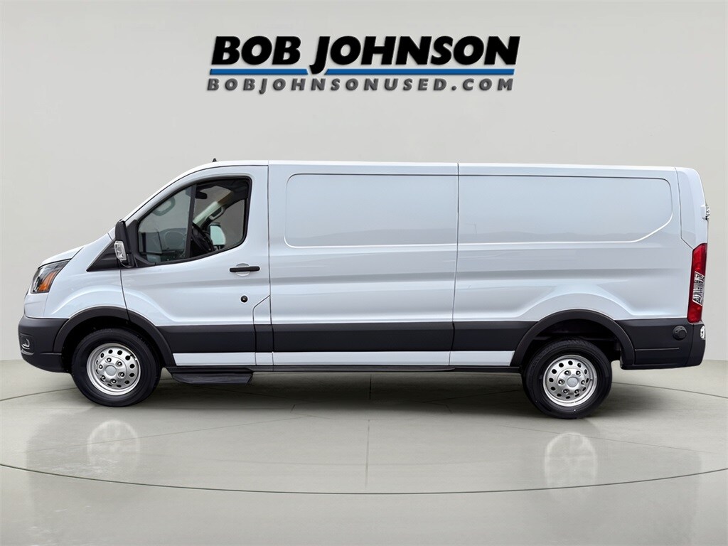 2023 Ford Transit photo 3