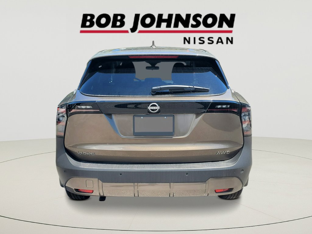 2026 Nissan Kicks SV photo 3