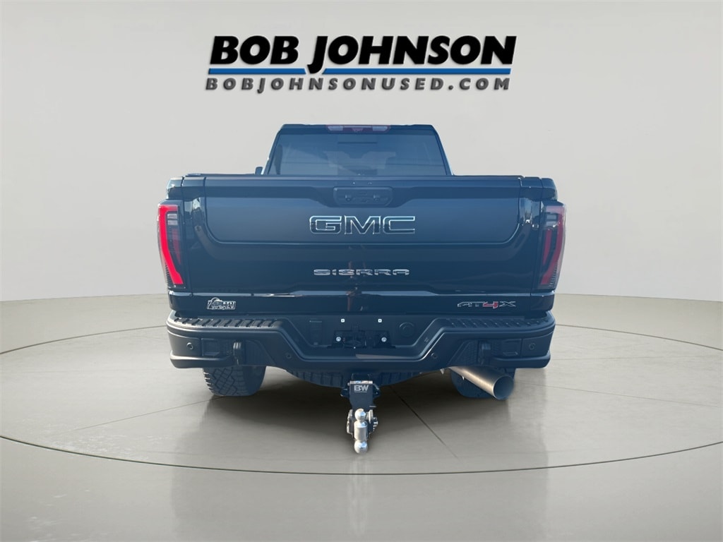 Used 2024 GMC Sierra 2500HD AT4X Truck