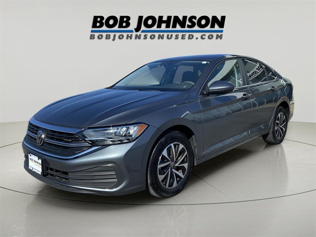 2023 Volkswagen Jetta 1.5T S photo 2
