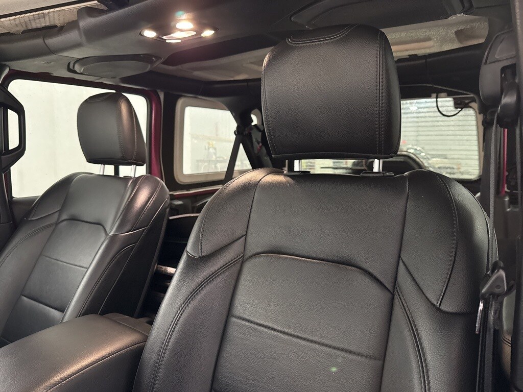 Used 2022 Jeep Wrangler Unlimited Sahara Altitude SUV