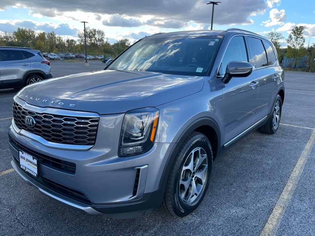 2020 Kia Telluride EX photo 2