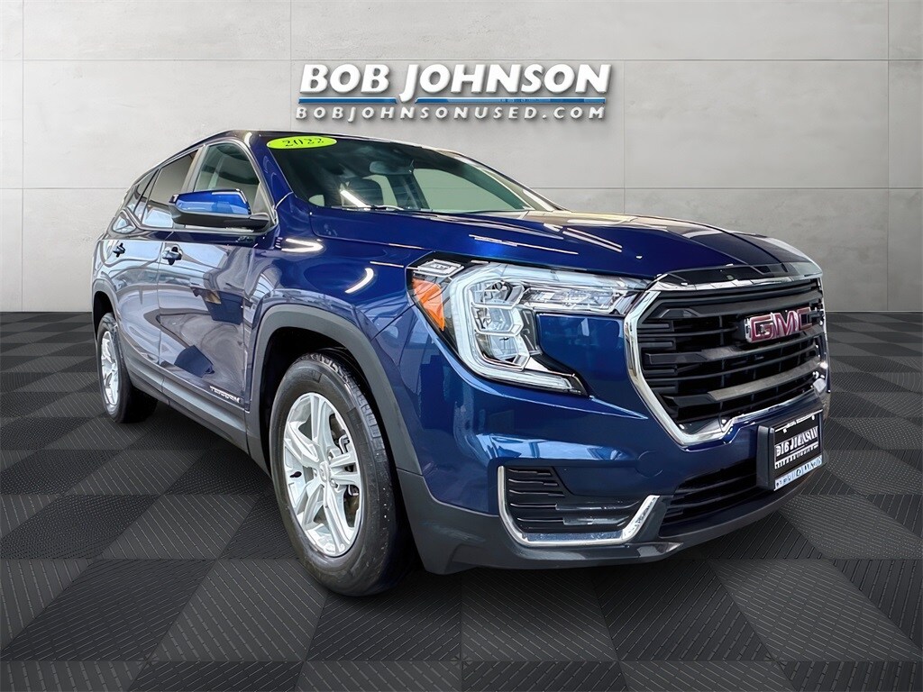 Used 2022 GMC Terrain SLE with VIN 3GKALMEV7NL223335 for sale in Rochester, NY
