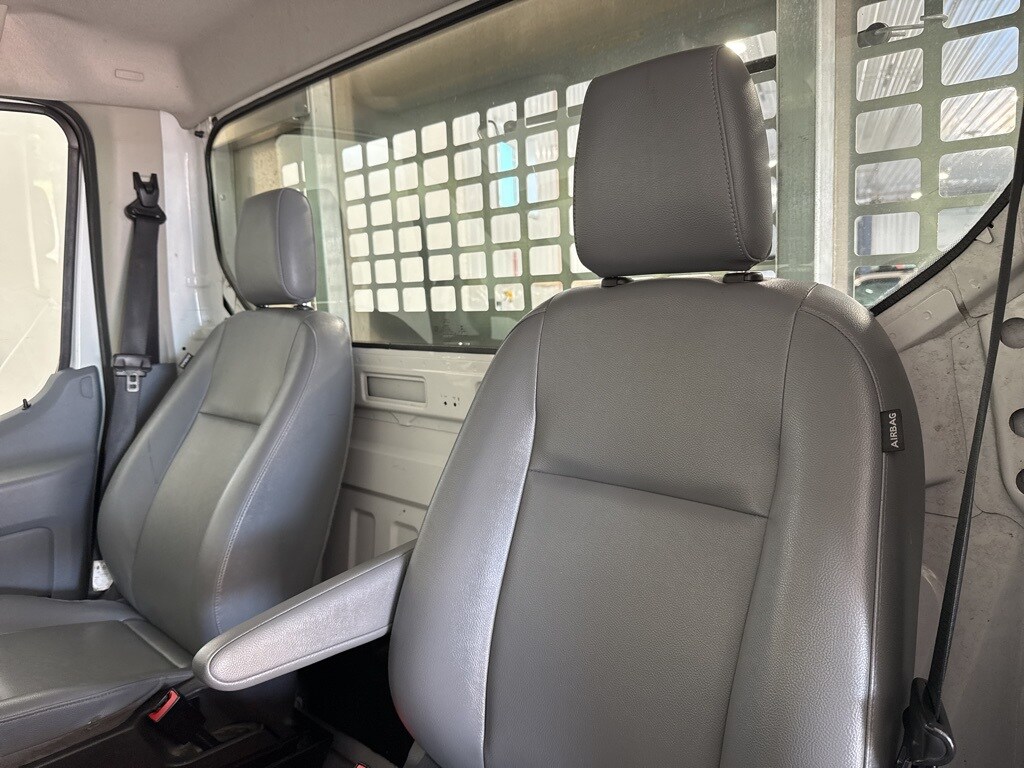 2019 Ford Transit photo 3