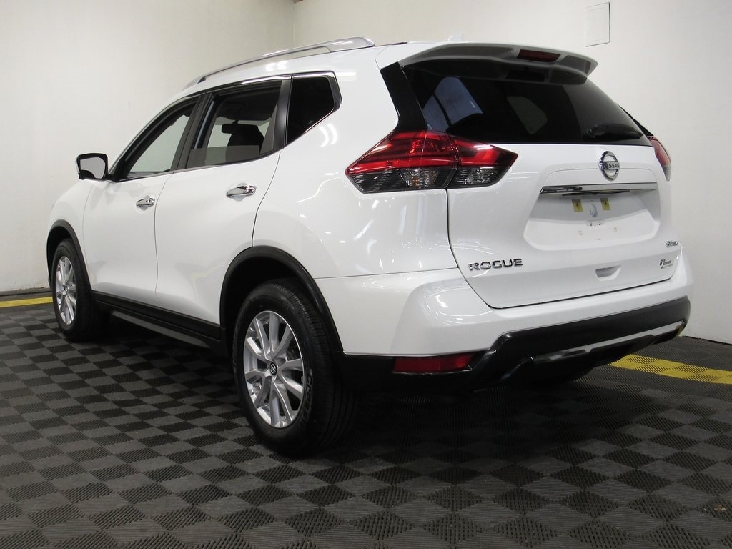 Used 2017 Nissan Rogue SV SUV