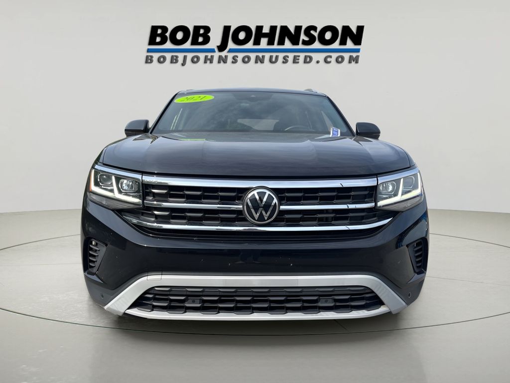 2021 Volkswagen Atlas Cross Sport V6 SEL photo 2