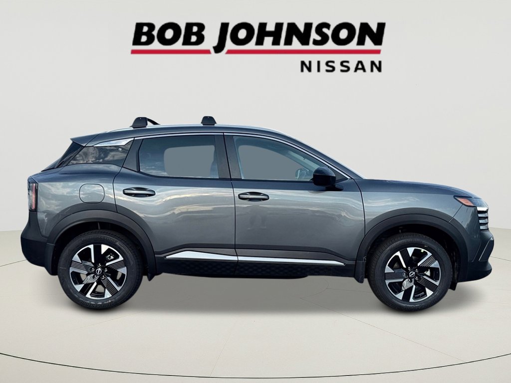 2026 Nissan Kicks SV photo 2