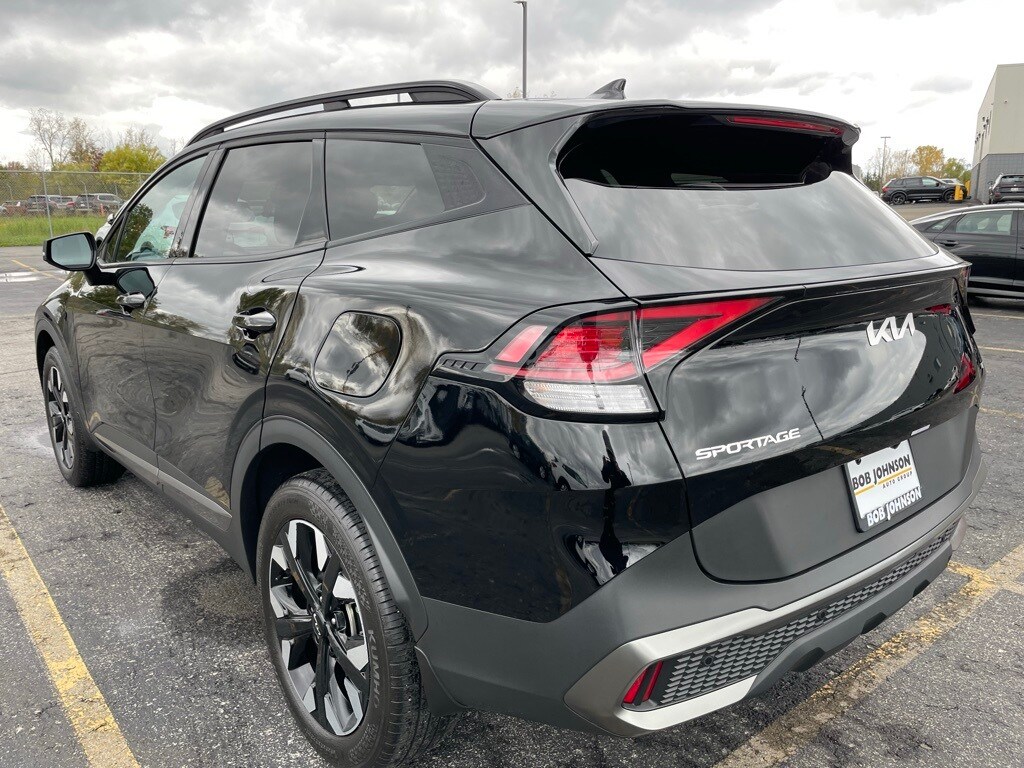 2023 Kia Sportage X-Line photo 4